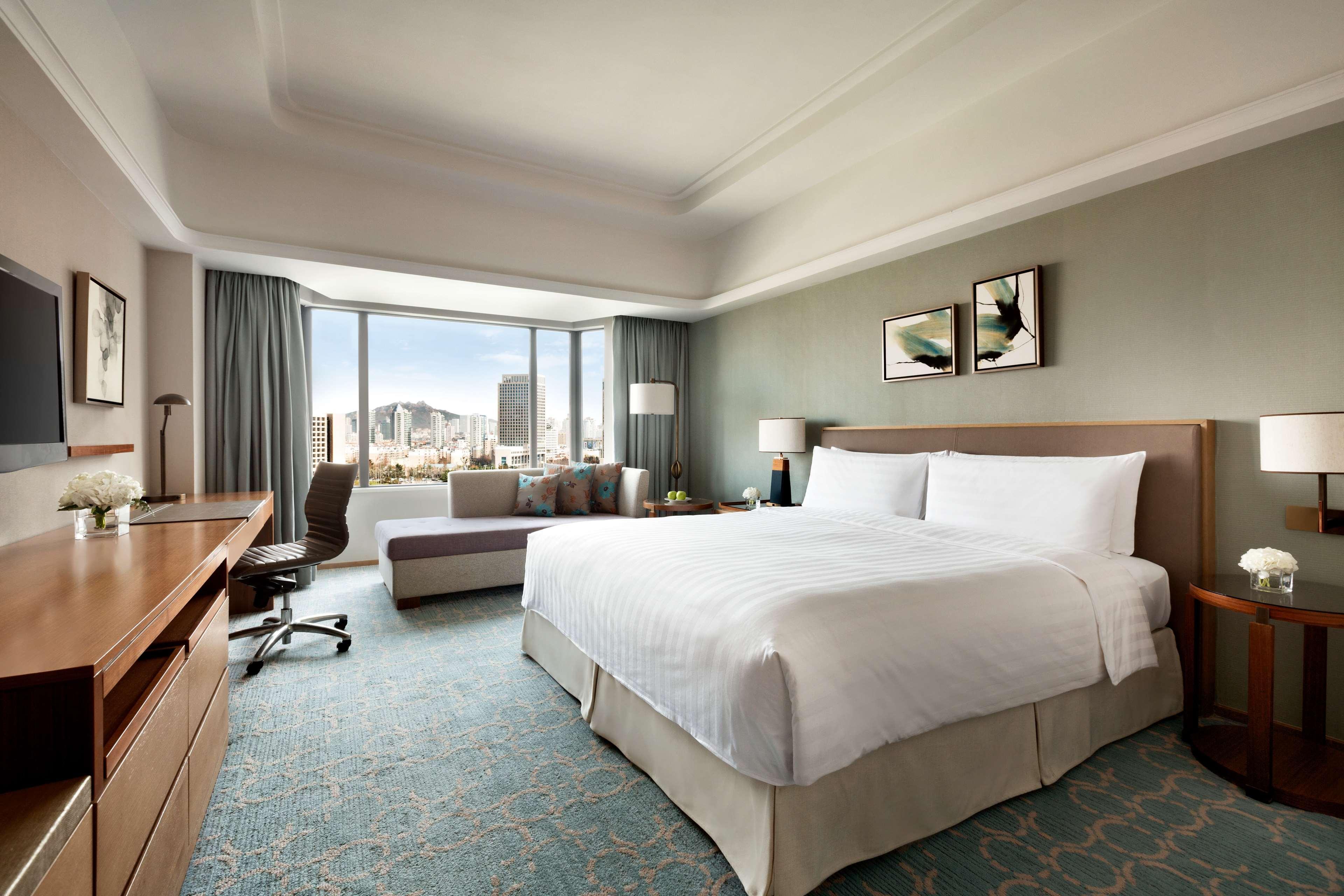 Hotel Shangri-la - Fourth Square 5*