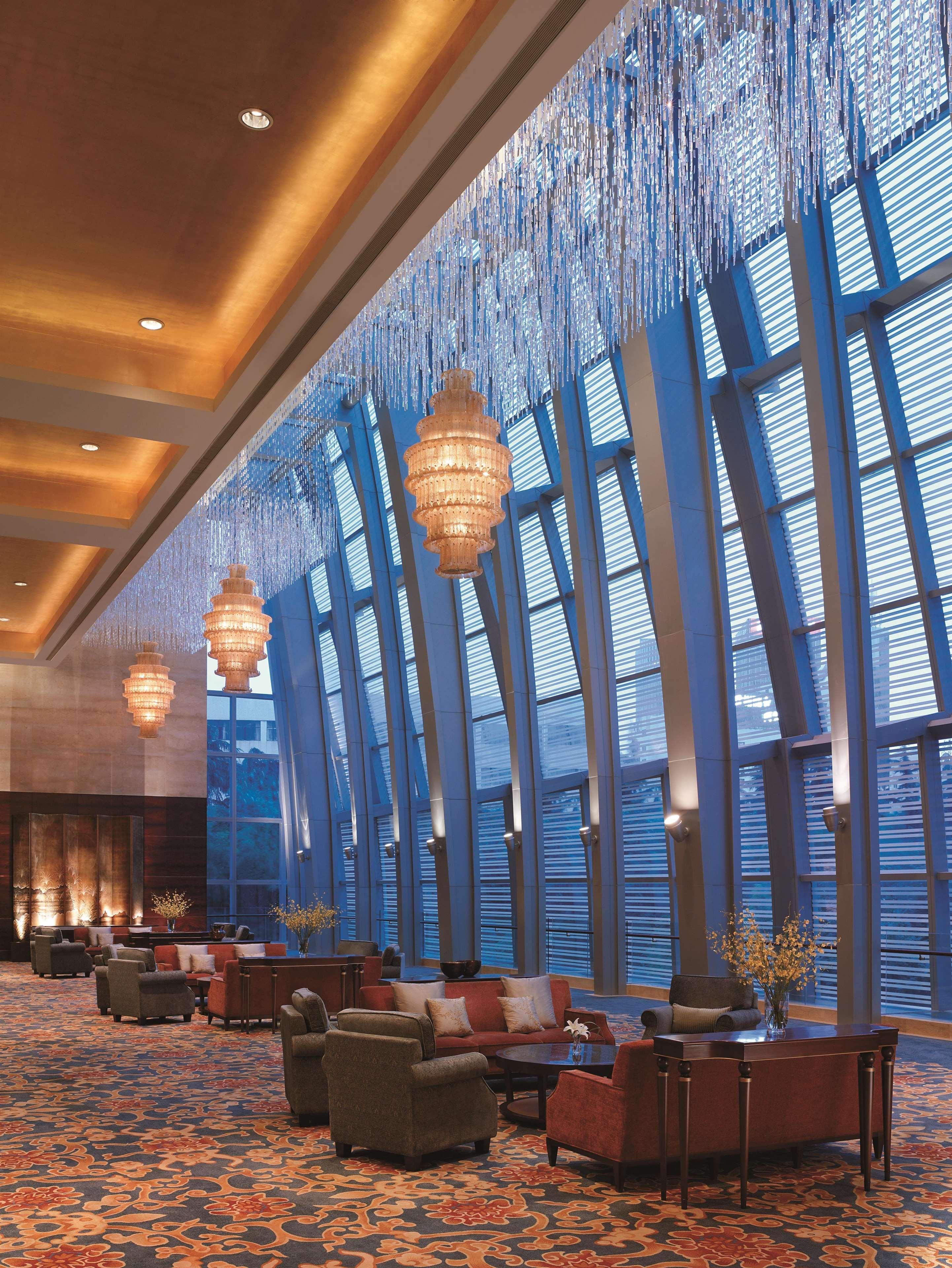 Shangri-la - Fourth Square Hotel 5*