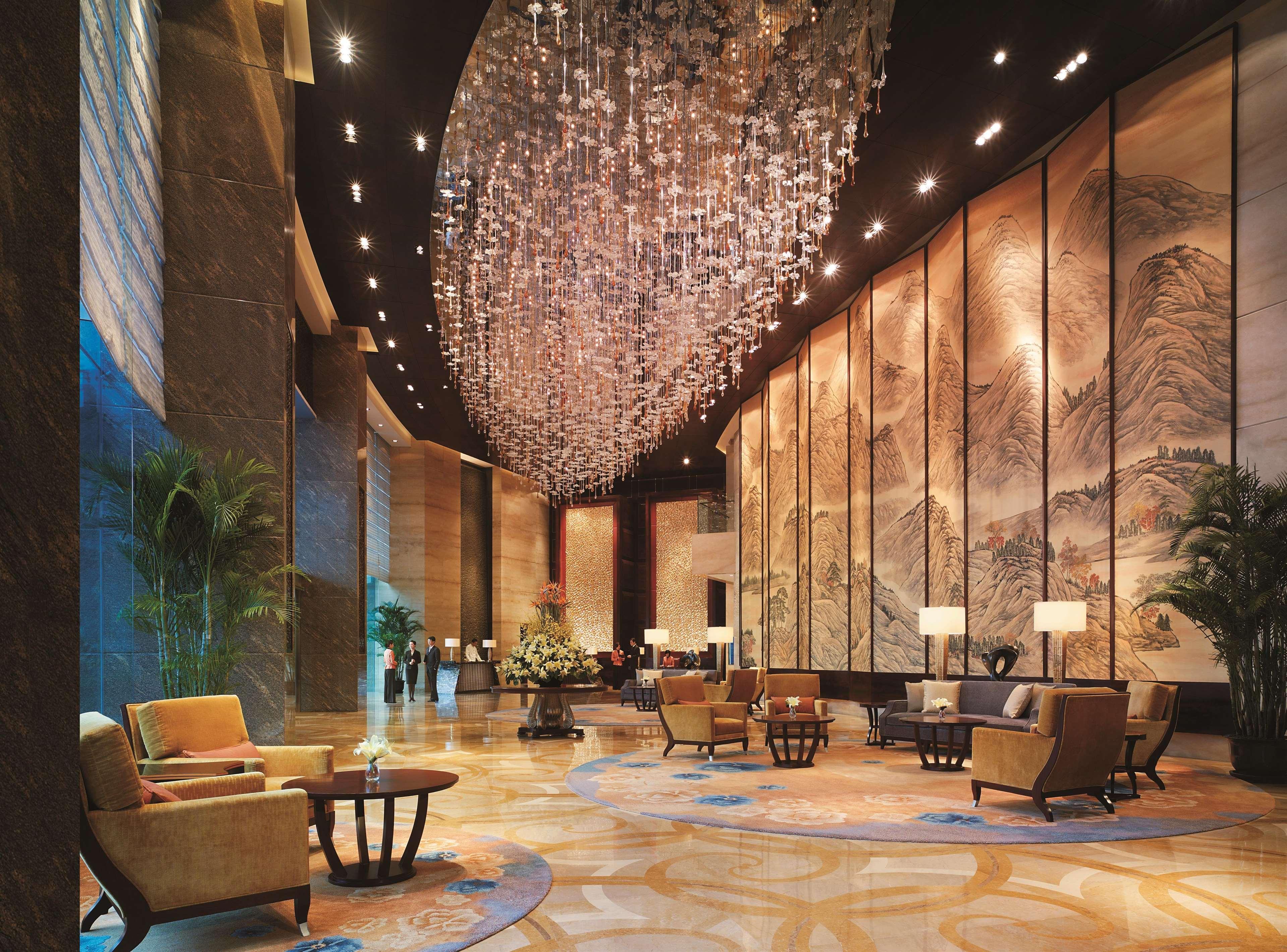 Hotel Shangri-la - Fourth Square