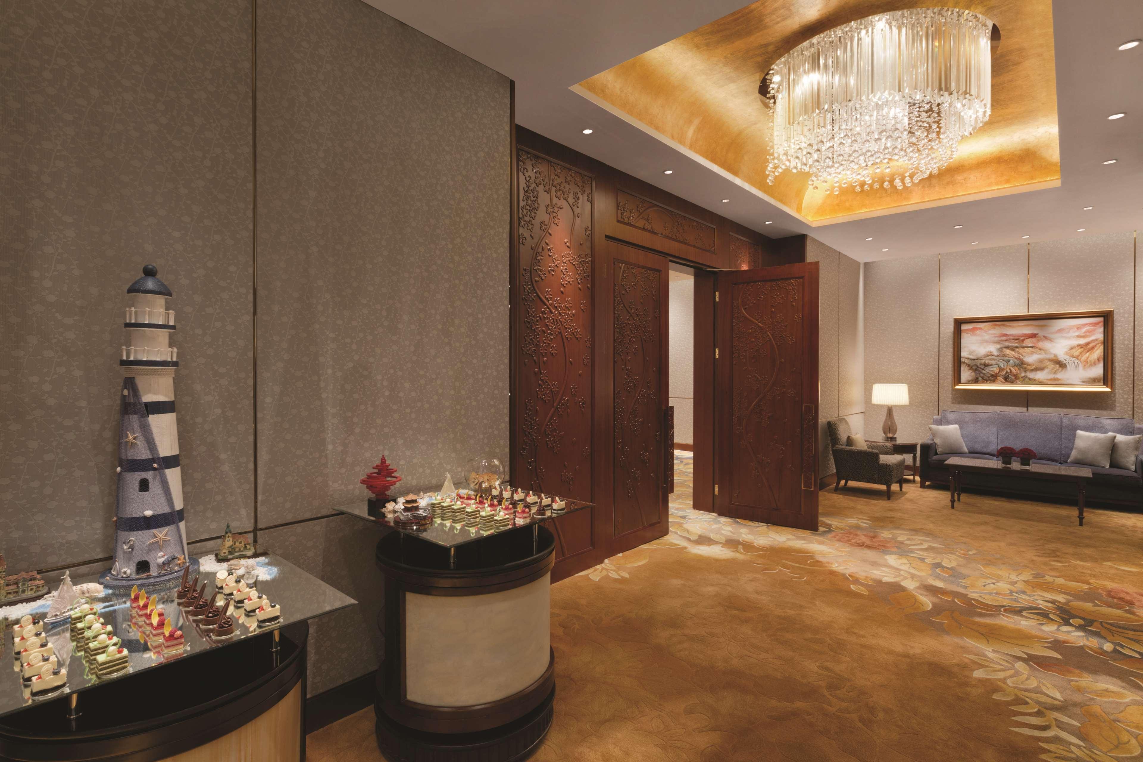 Shangri-la - Fourth Square 5* Qingdao