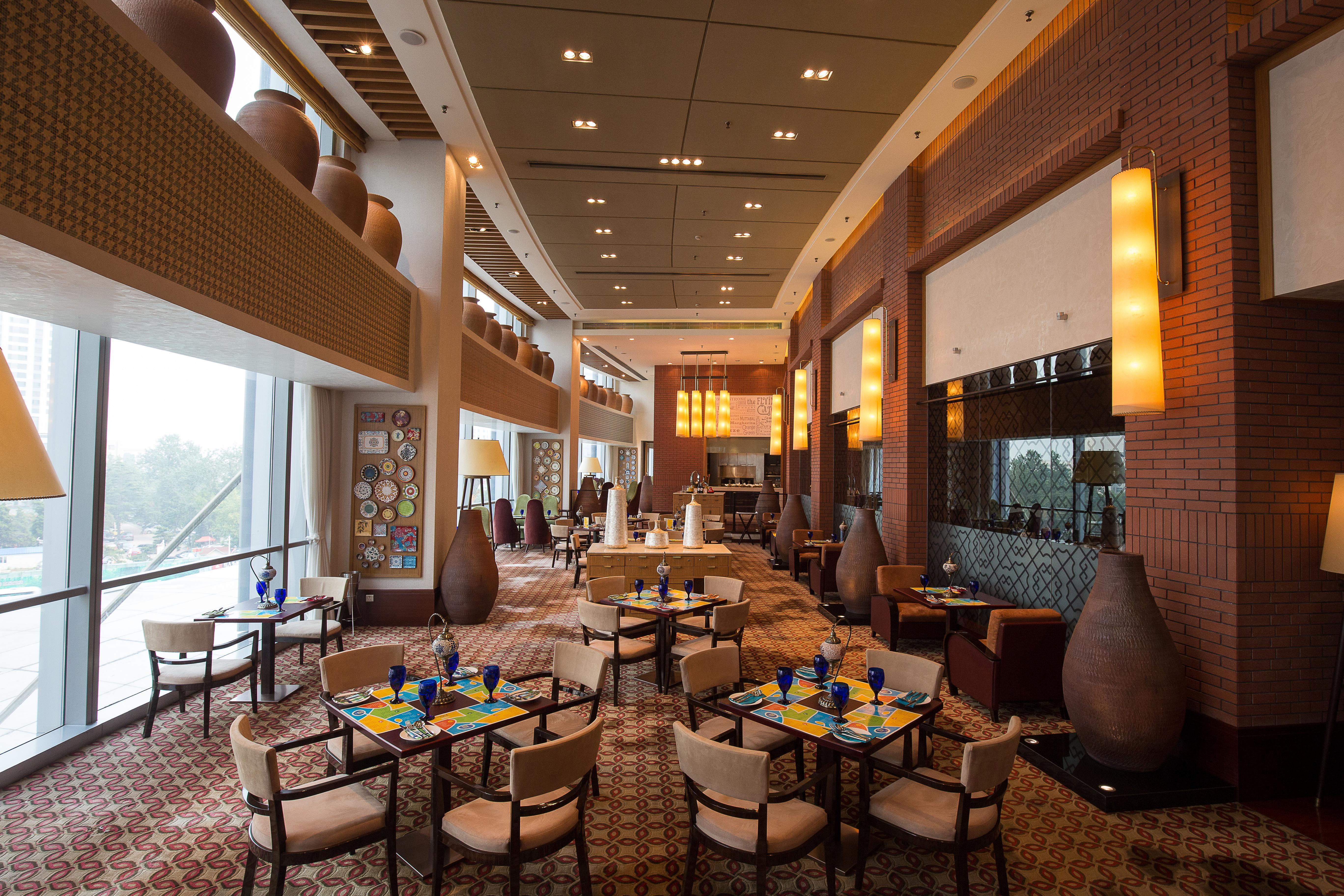 Shangri-la - Fourth Square Hotel 5*
